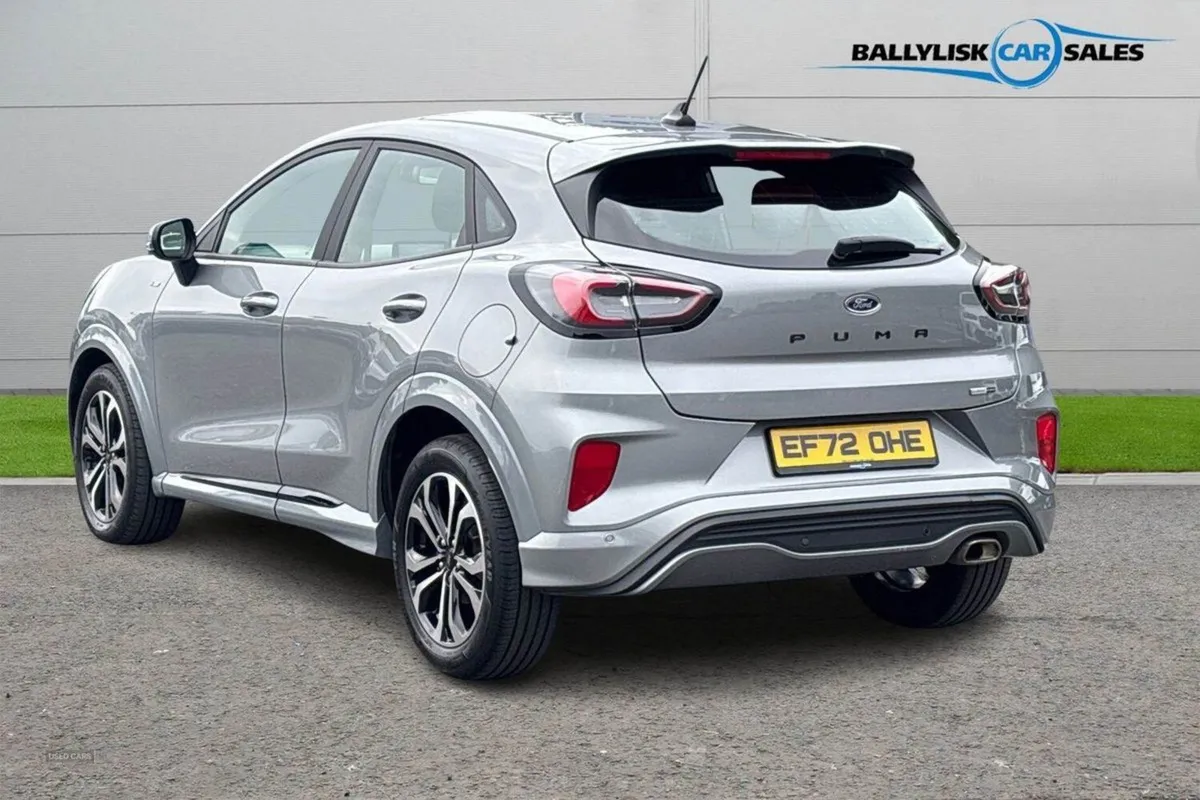 Ford Puma 1.0t 125PS St-line Auto in Solar Silver - Image 2