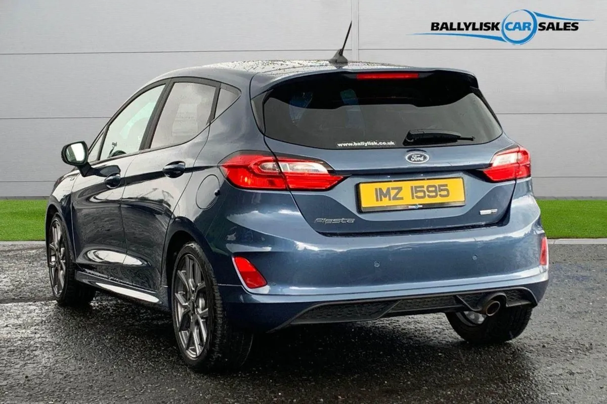 Ford Fiesta 1.0 125PS St-line Edition in Chrome B - Image 2
