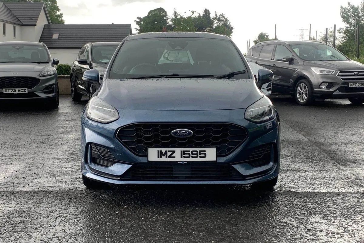 Ford Fiesta 1.0 125PS St-line Edition in Chrome B - Image 4