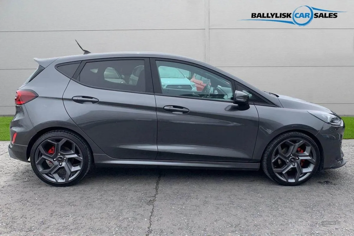Ford Fiesta 1.5 St-3 Hatchback 5dr Petrol Manual - Image 3