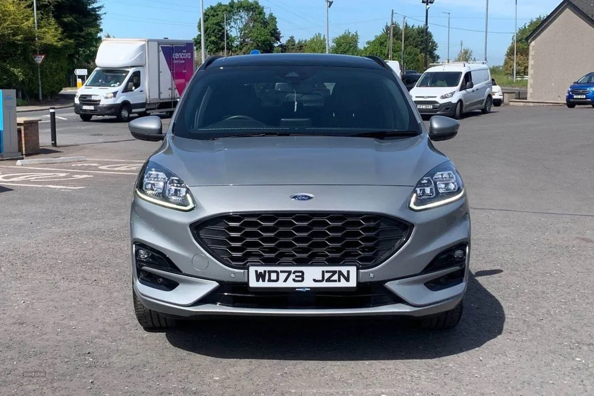 Ford Kuga 2.5h Fhev St-line X Edition in Solar Si - Image 4