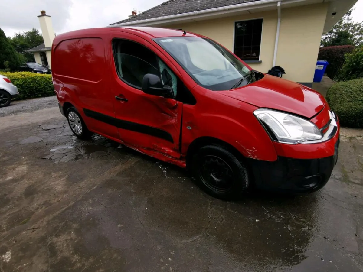 14 Citroen Berlingo - Image 4