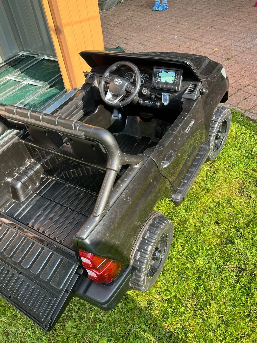 Kids electric car - Image 3
