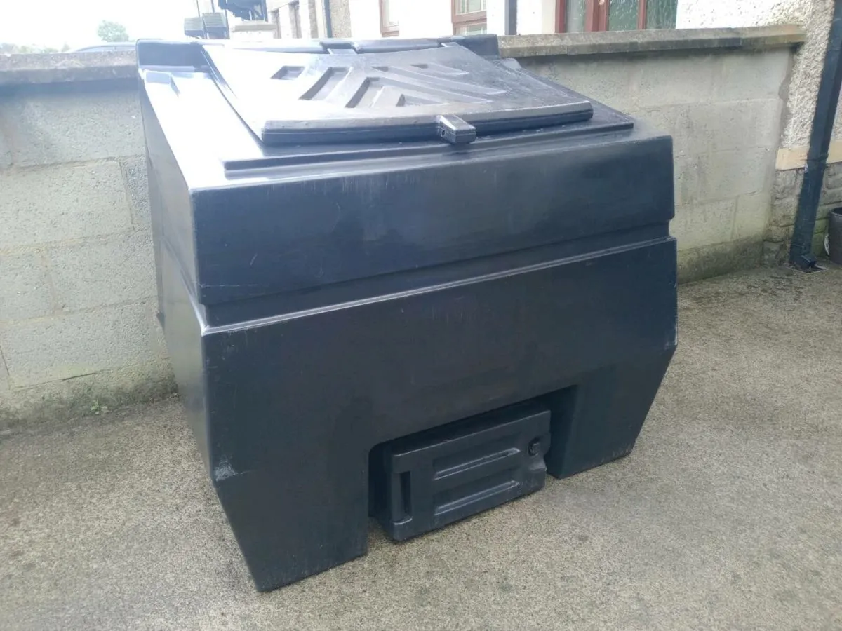 Plastic coal bunker - Image 2