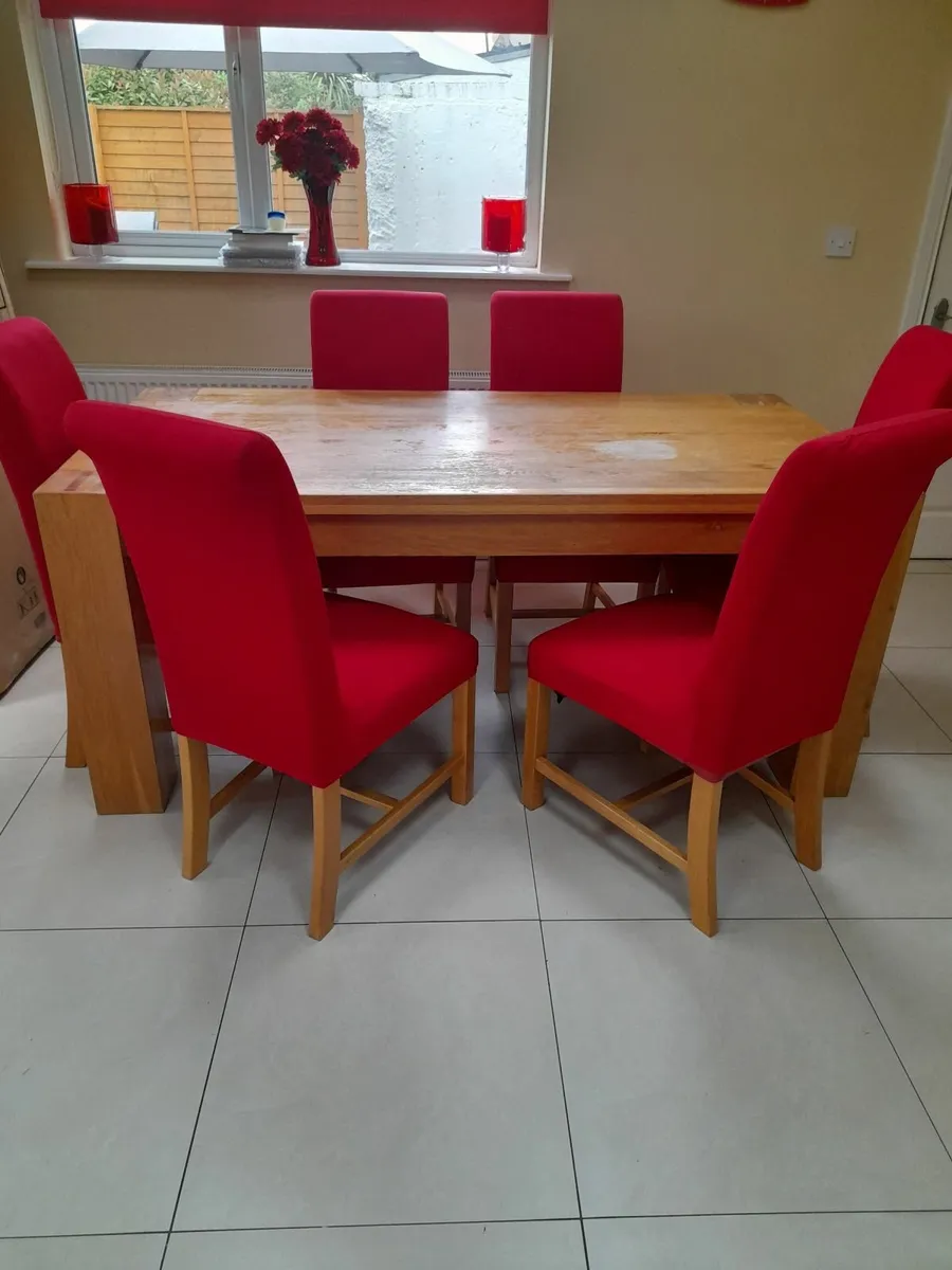 Table & 6 chairs - Image 2