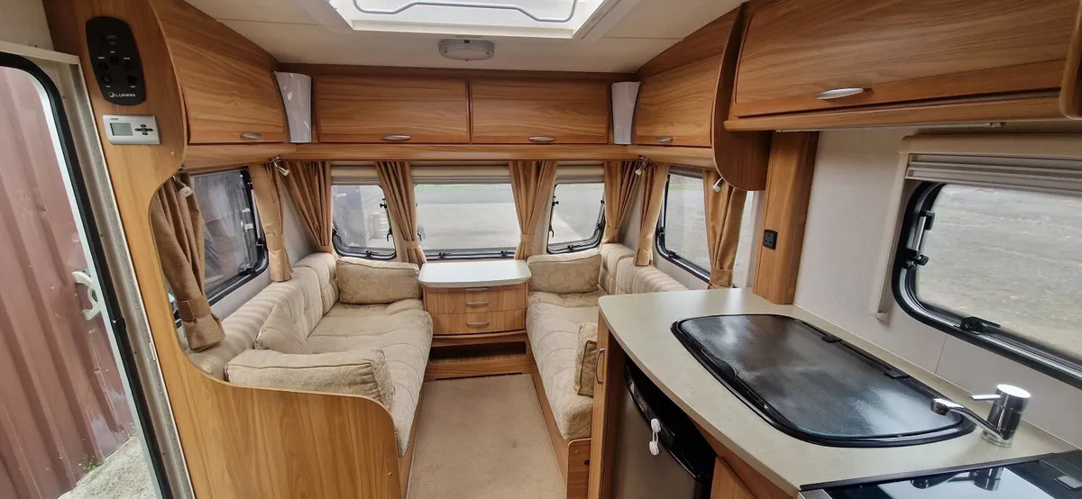 Lunar Clubman island bed caravan - Image 3