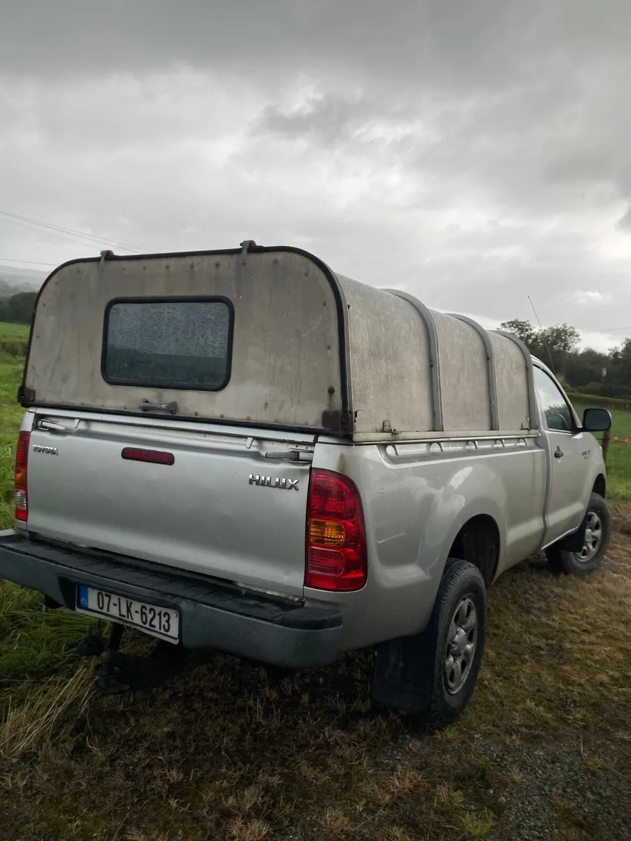 Toyota Hilux 2007 - Image 4