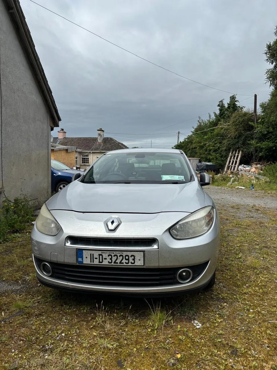 Renault fluence 2011 1.5dci 110hp TOMTOM - Image 2