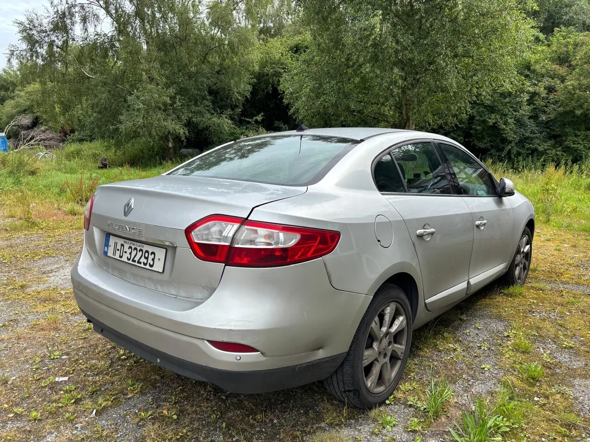 Renault fluence 2011 1.5dci 110hp TOMTOM - Image 4