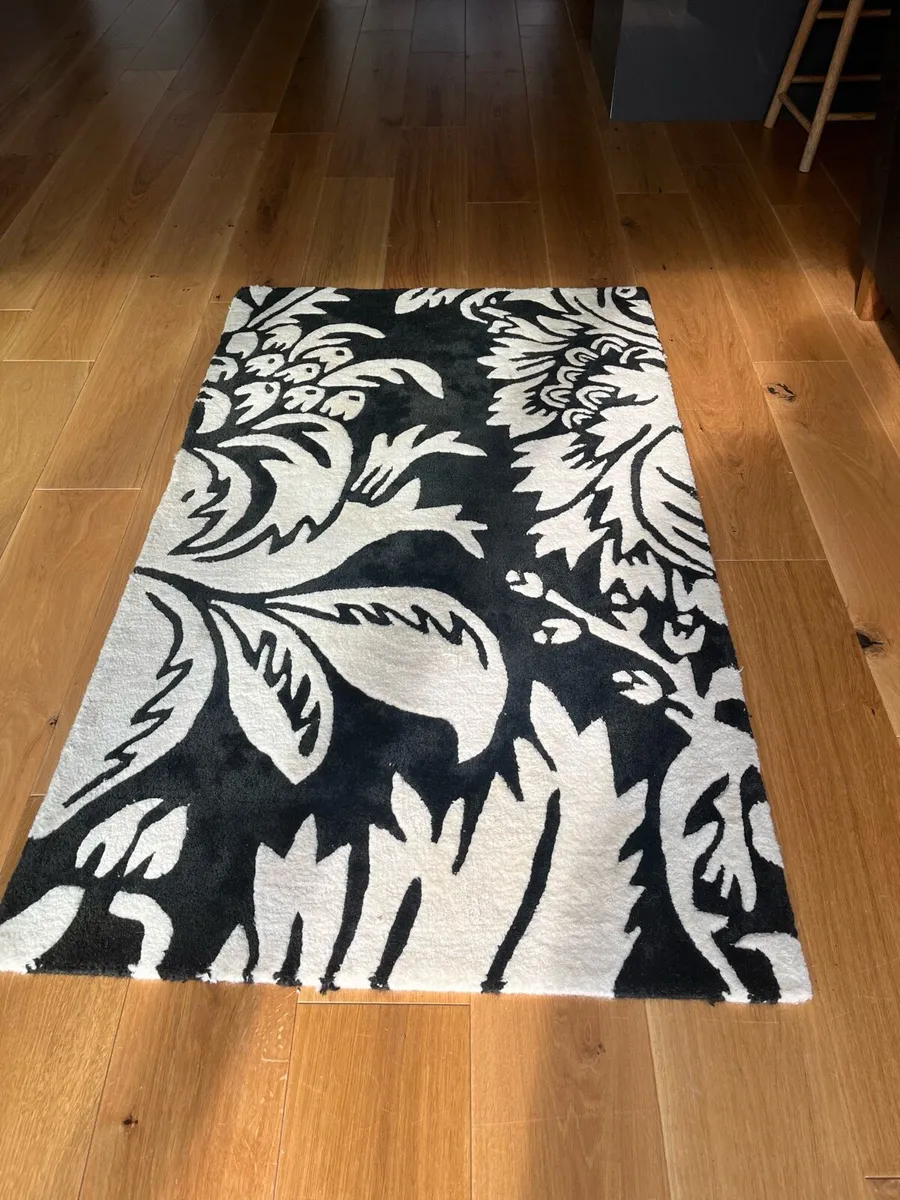 Wool rug - Image 2
