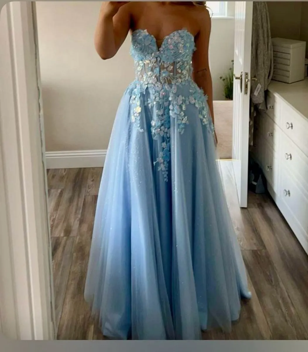 Debs dress - Image 1