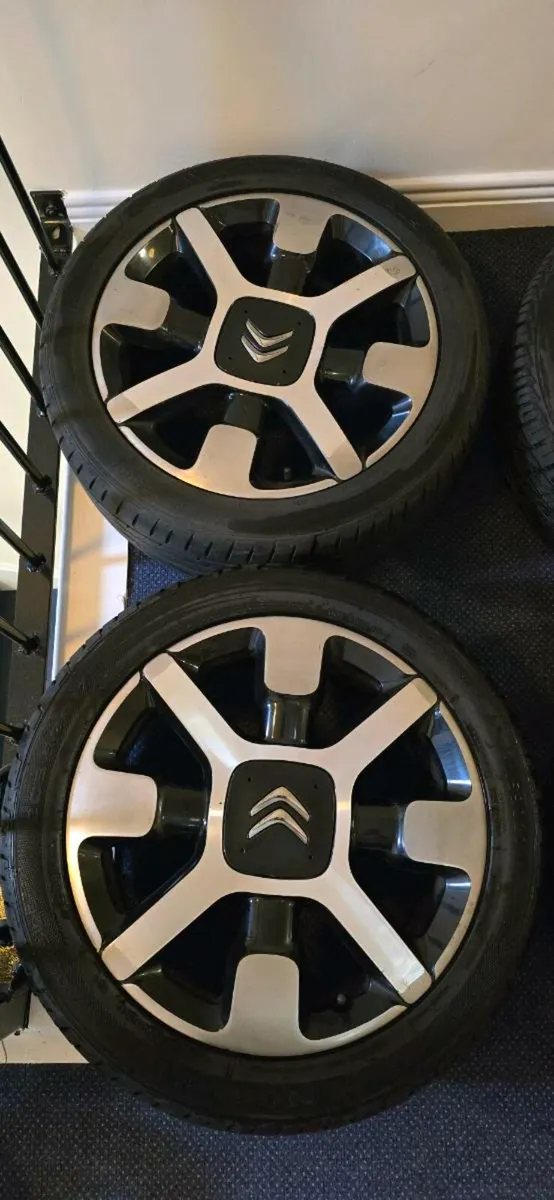 Set of 4 Alloy Wheels with Tyres in excellent cond - Image 2