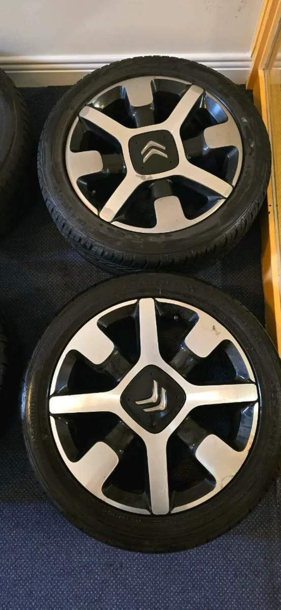 Set of 4 Alloy Wheels with Tyres in excellent cond - Image 3