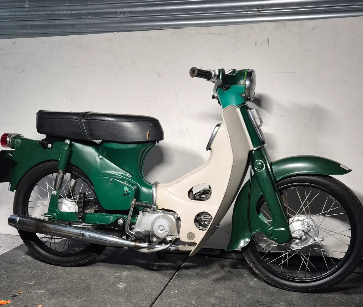 1970 HONDA 50C IN RARE ORIGINAL GREEN & CHASSIS - Image 1