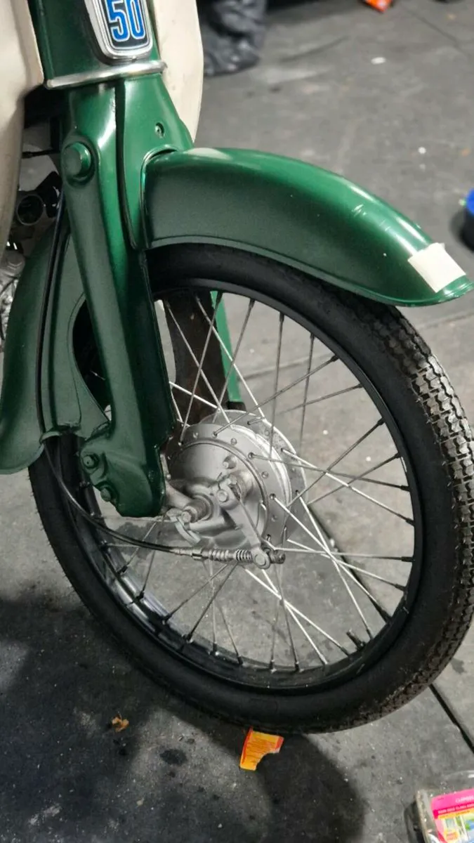 1970 HONDA 50C IN RARE ORIGINAL GREEN & CHASSIS - Image 2