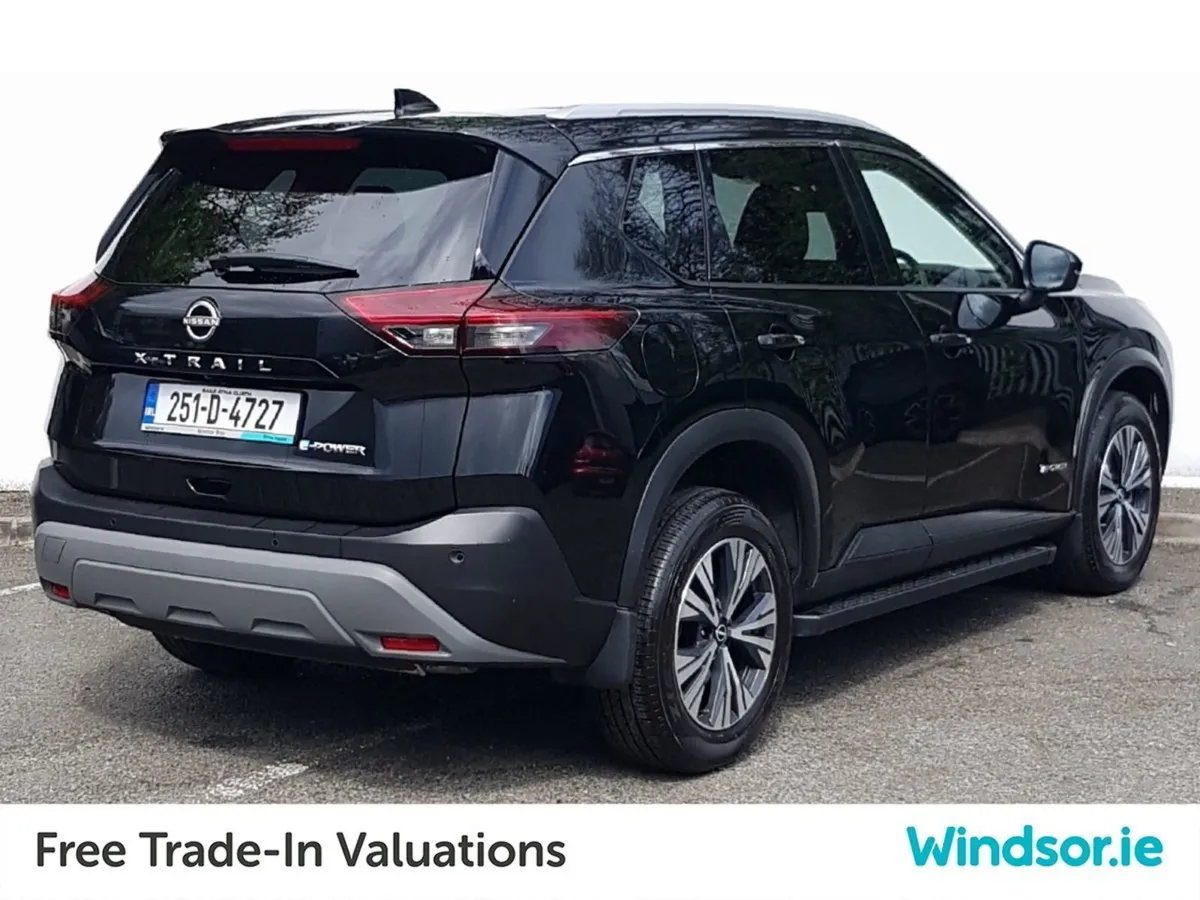 Nissan X-Trail Epower SV Premium 5 Seat  Ex Demo - Image 3