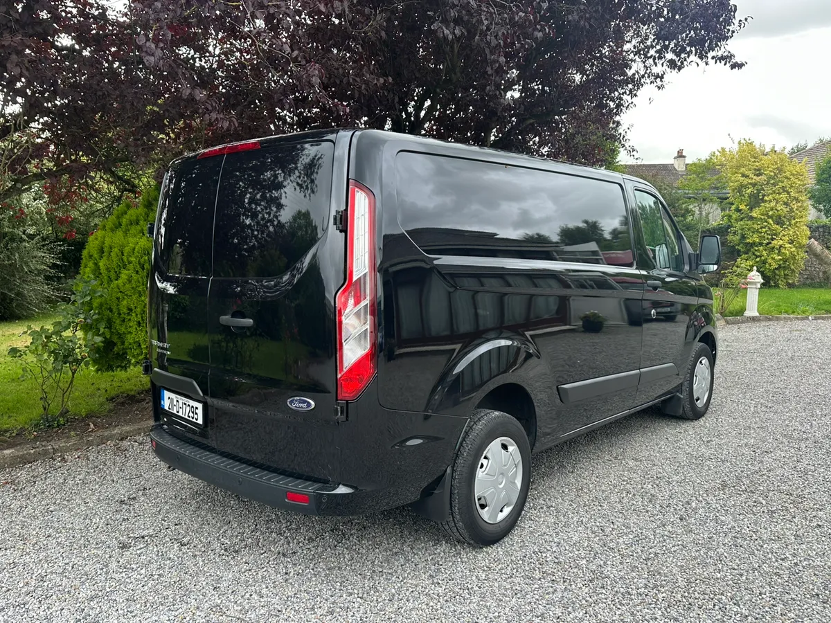 Ford Transit Custom - Image 4