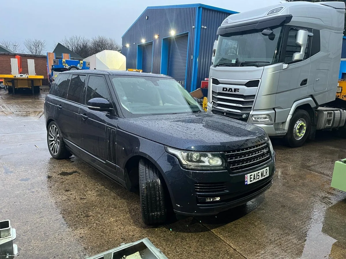 Range Rover Vogue V8 Diesel - Image 2