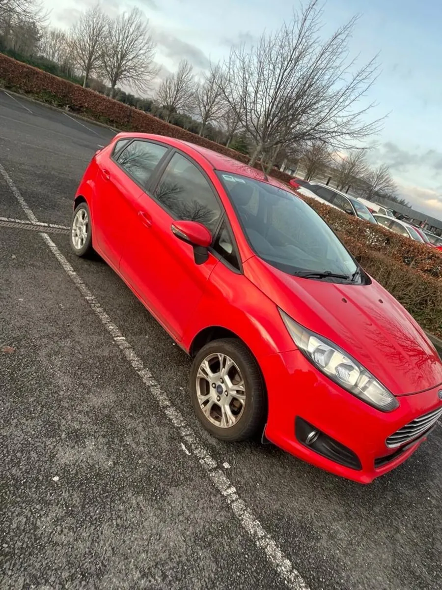 Ford Fiesta - Image 4
