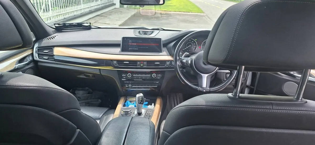 BMW X5 2017 - Image 1
