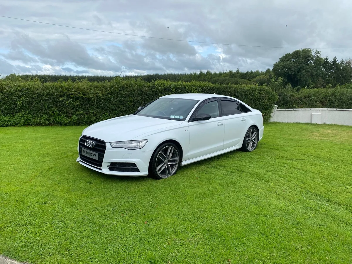 Audi A6 2017 Sline Ultra Black Edition - Image 3
