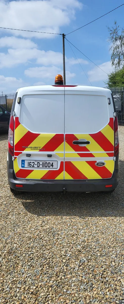 Ford Transit Connect LWB - Image 4