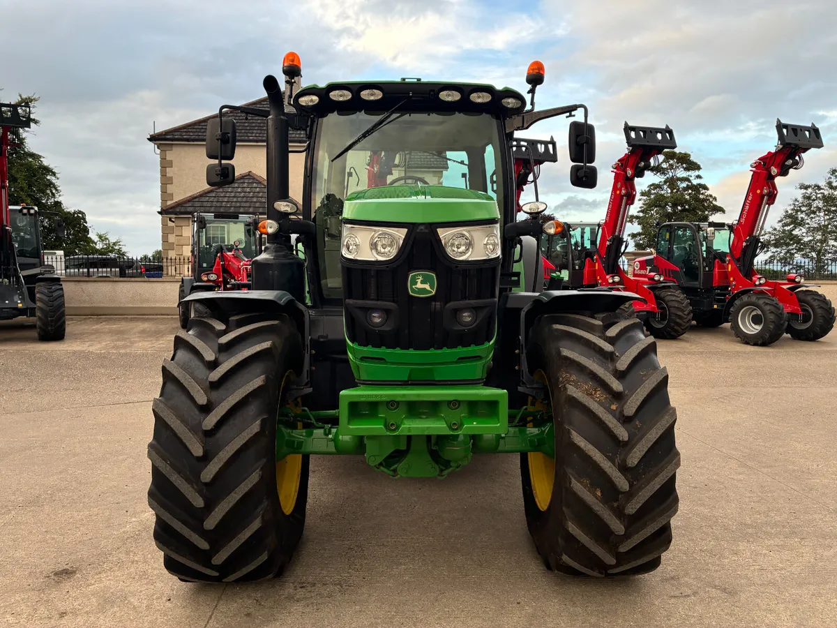 John Deere 6145R - Image 4