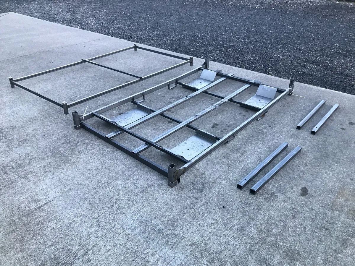 €50 PER STEEL FRAME - Image 4