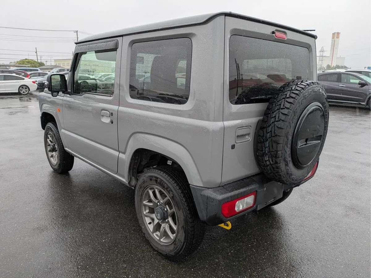 Suzuki Jimny 660CC 4-seater - Image 4