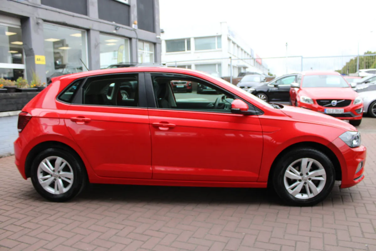 VOLKSWAGEN POLO 1.0 TRENDLINE 5DR HATCHBACK // STU - Image 3
