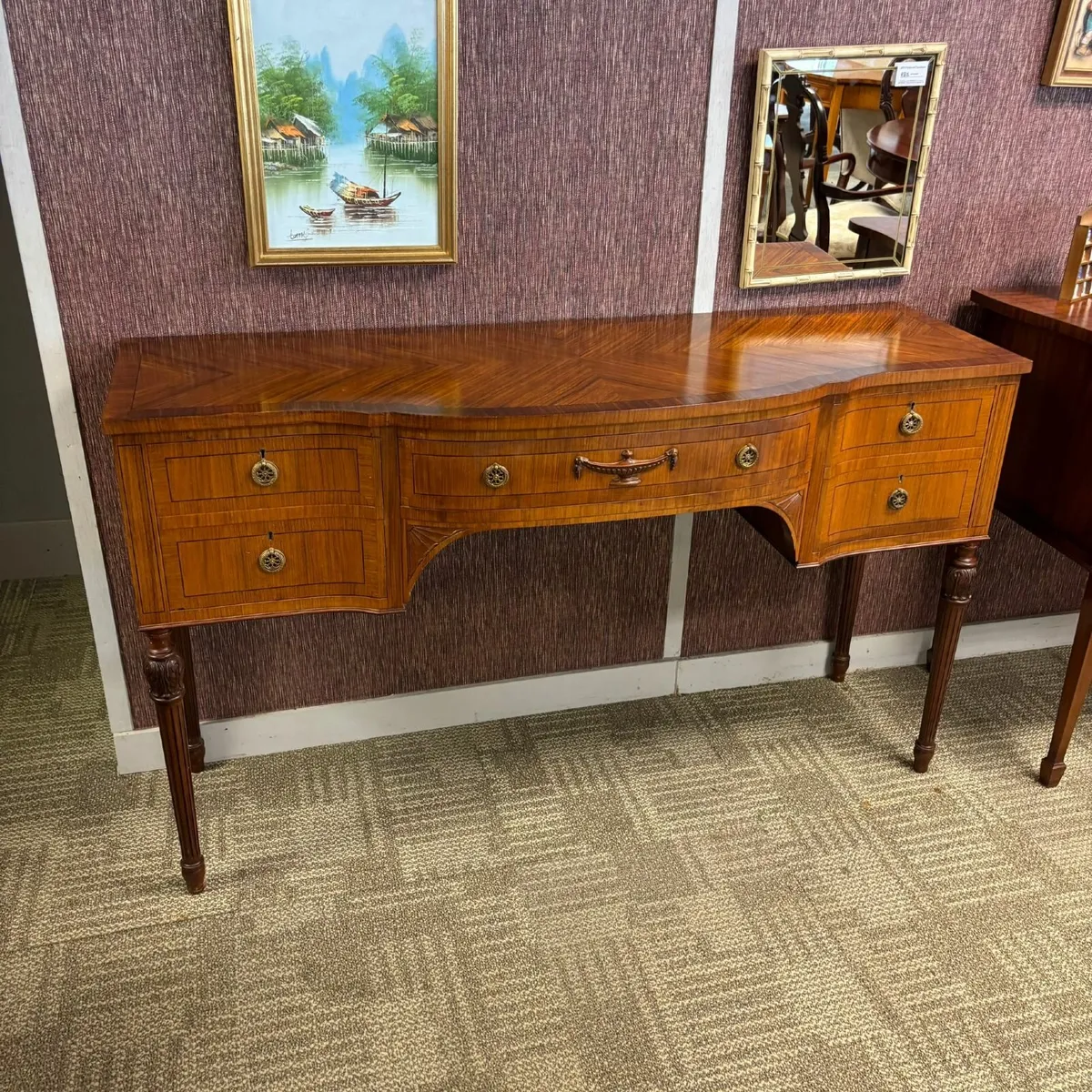 Beautiful mahogany serpentine sideboard - Image 1