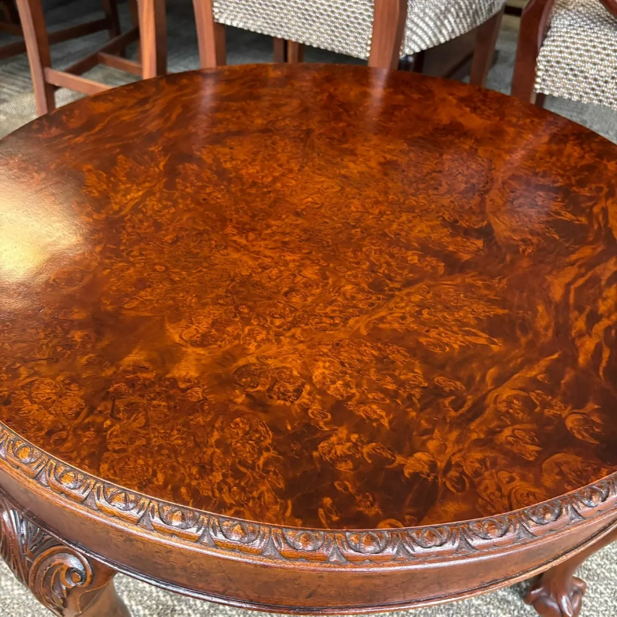 Beautiful walnut burr coffee table. Refurbished to - Image 2