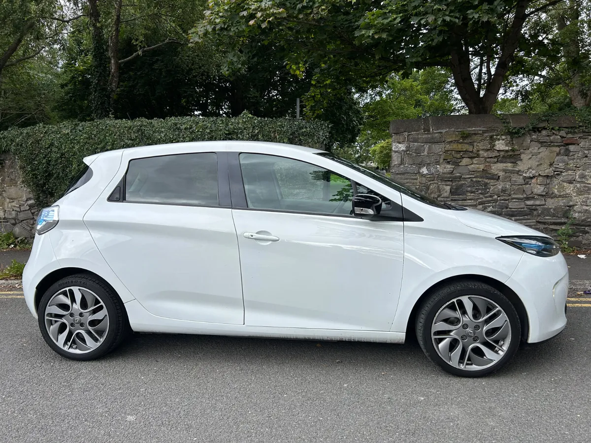 2016 RENAULT ZOE 22kw ONLY 41,000 MILES - Image 4