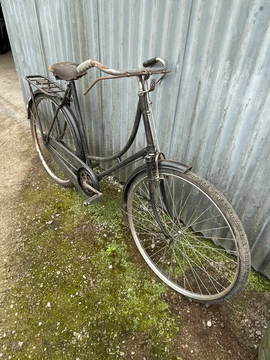 Raleigh 1930s ladies bike for sale - Image 2
