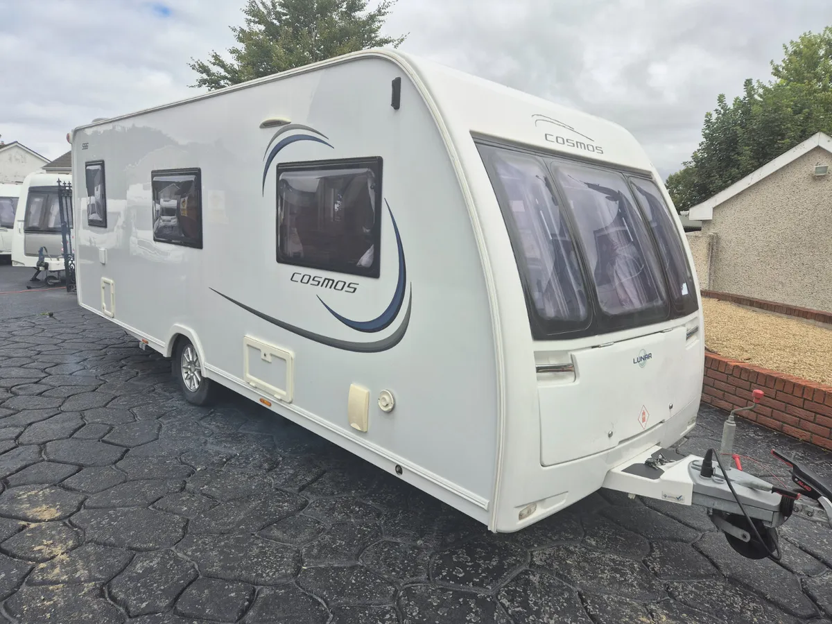 2015  6 Berth  Lunar  Cosmos  586 - Image 2