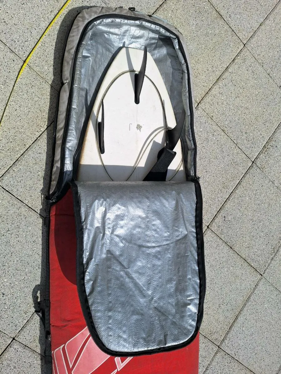 Bic Surfboard, bag, fins, leash - Image 1