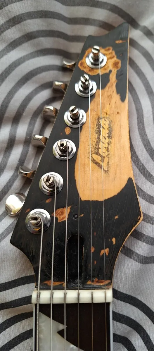 Ibanez guitar / upgraded - Image 4