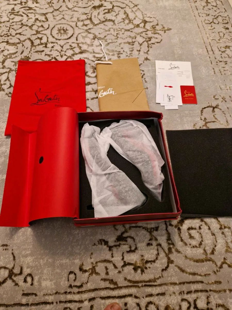 Louboutin heels - Image 4