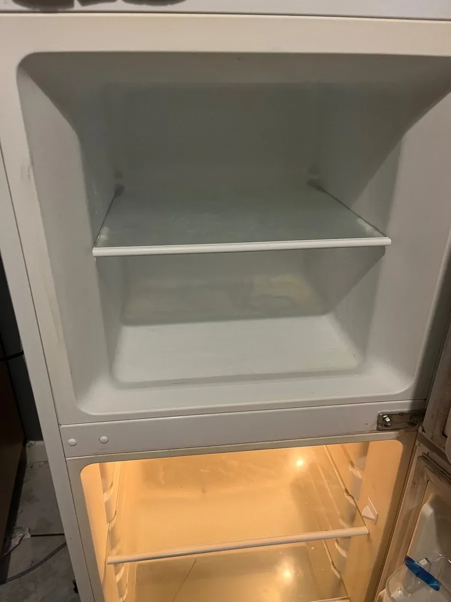 Fridge freezer - Image 4