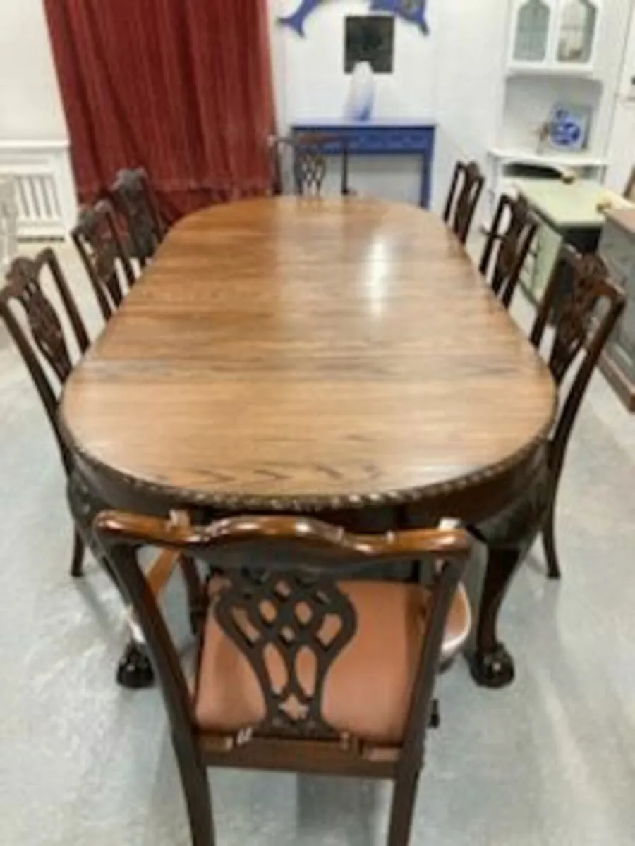 Table and Chairs - Image 1