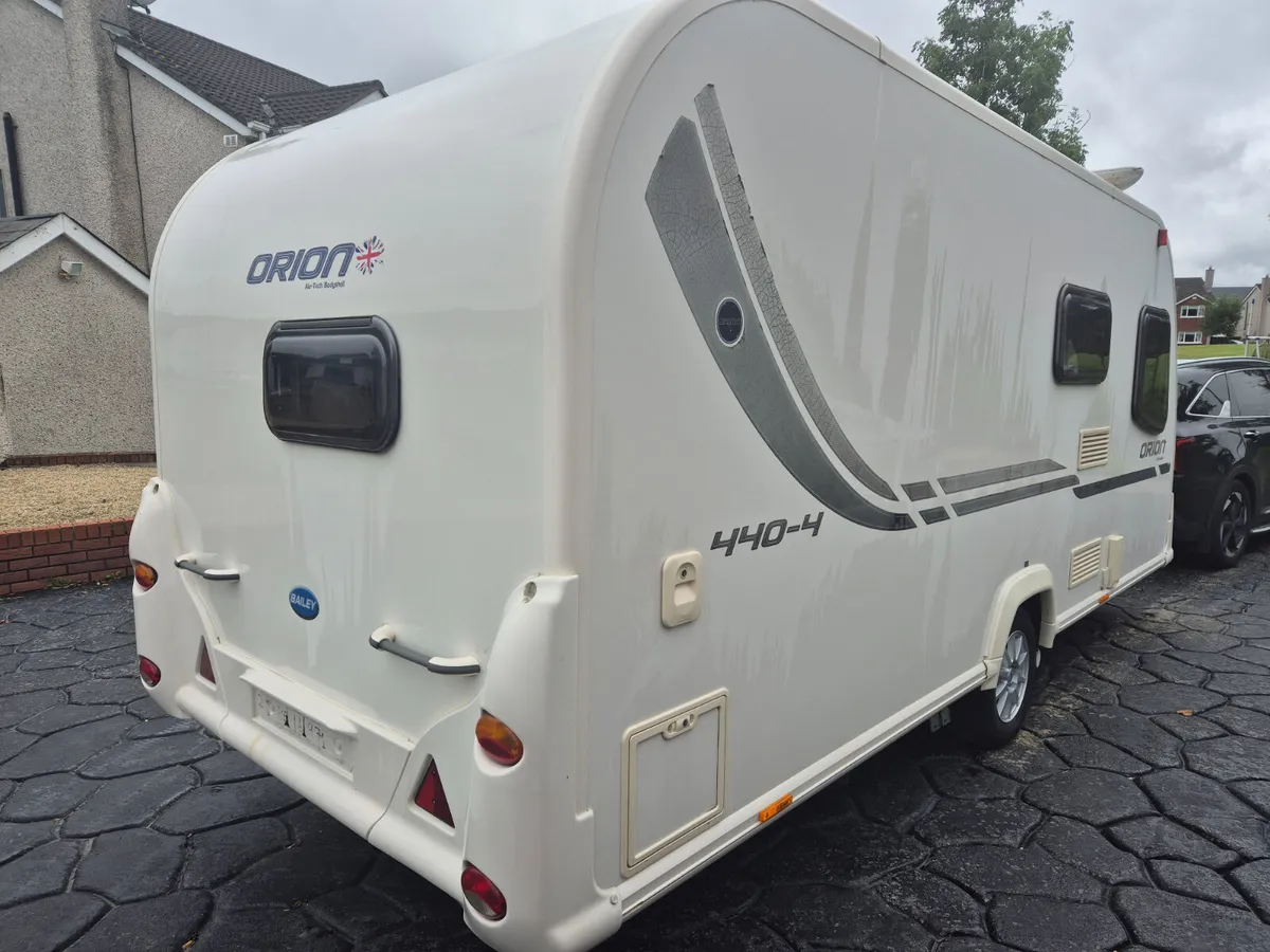 2012  Bailey  Orion 440/4  Motor  Movers - Image 3