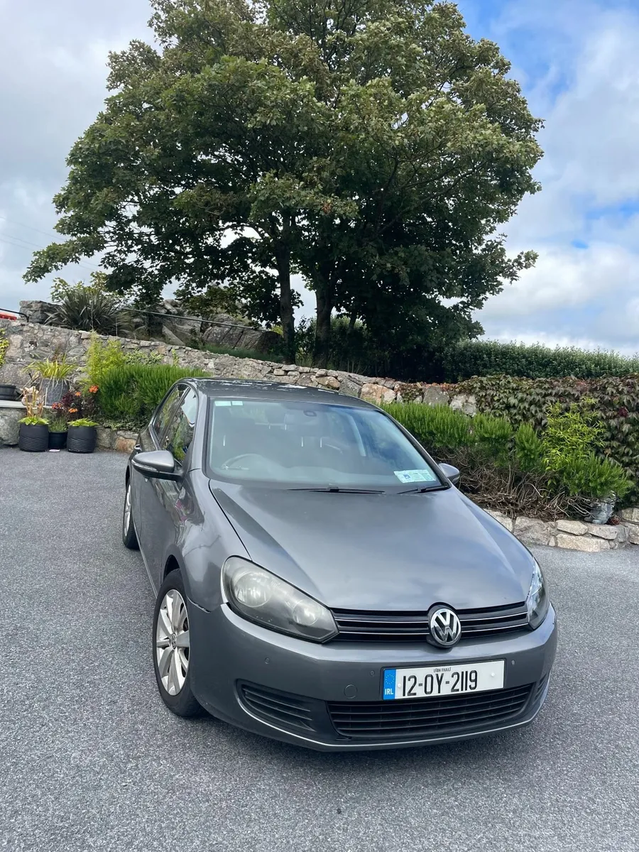 Volkswagen Golf 2012 - Image 1