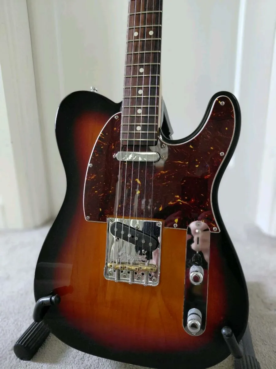 Fender American Pro II Telecaster 2022 - Image 1