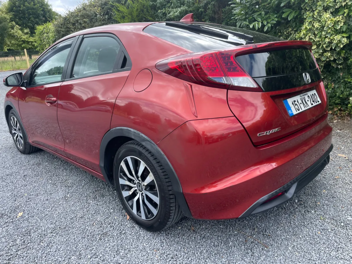 Honda Civic 2015 - Image 3