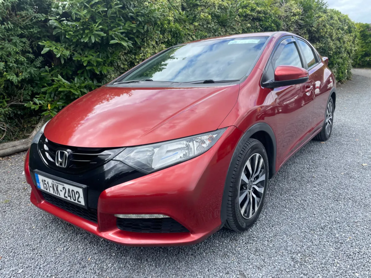 Honda Civic 2015 - Image 1