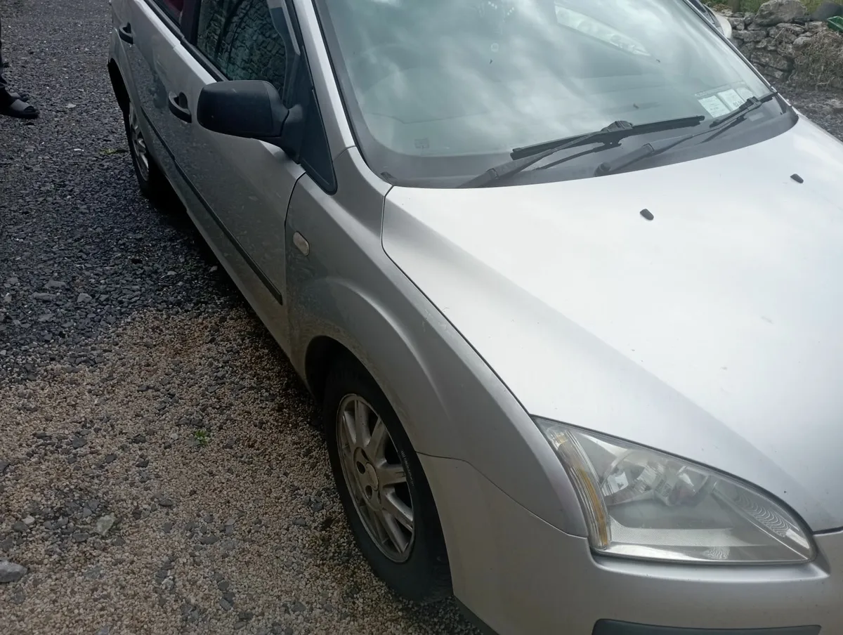 Ford Focus 2007 - Image 2