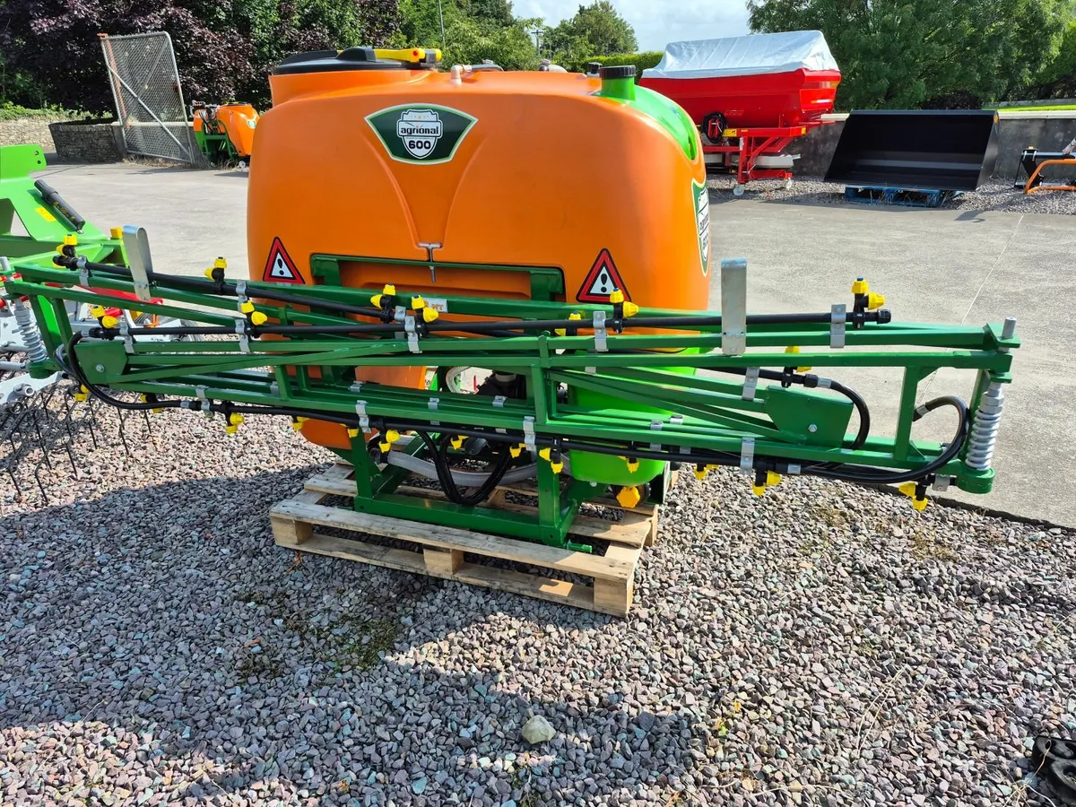 Sprayers - Image 1