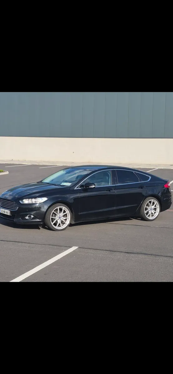 Ford mondeo (TOP SPEC) - Image 1
