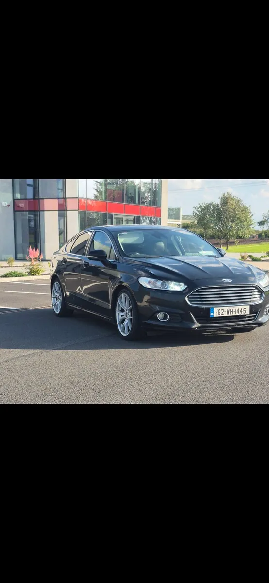 Ford mondeo (TOP SPEC) - Image 2