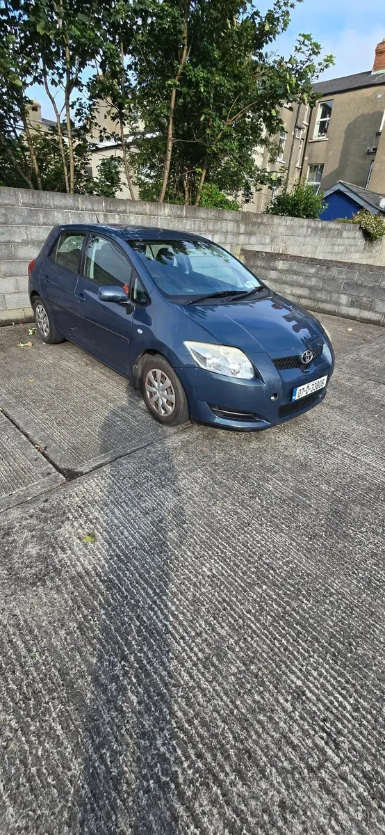 Toyota Auris 2007 - Image 1
